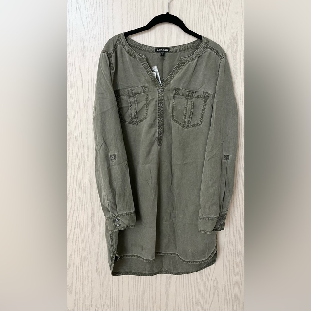 New with tag Express Long Sleeve Shirt Dress in a size Large in Army Green.